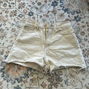 Urban Outfitters BDG A-Line Short - ivory / cream jean denim shorts size 27